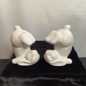 Pair of tumblesaulting rabbits